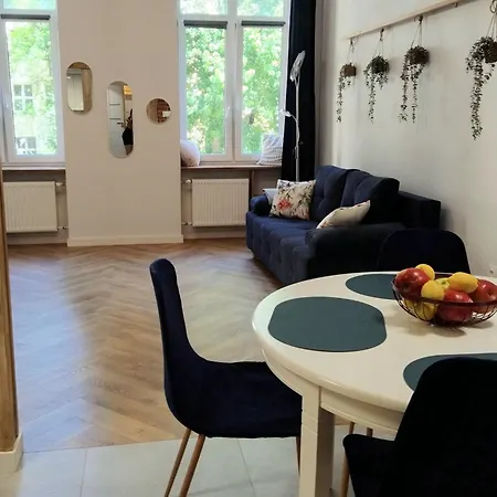 Hola Rewolucji 1905r Apartman