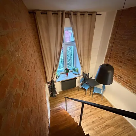 Hola Rewolucji 1905r Apartament